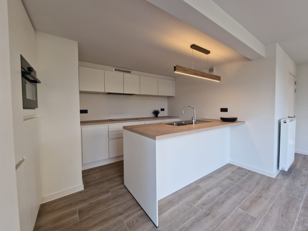 8800  --  Roeselare  --   Aardappelhoekstraat ** VERKOCHT NA 1 WEEK **