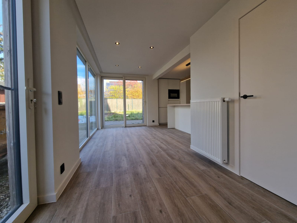 8800  --  Roeselare  --   Aardappelhoekstraat ** VERKOCHT NA 1 WEEK **