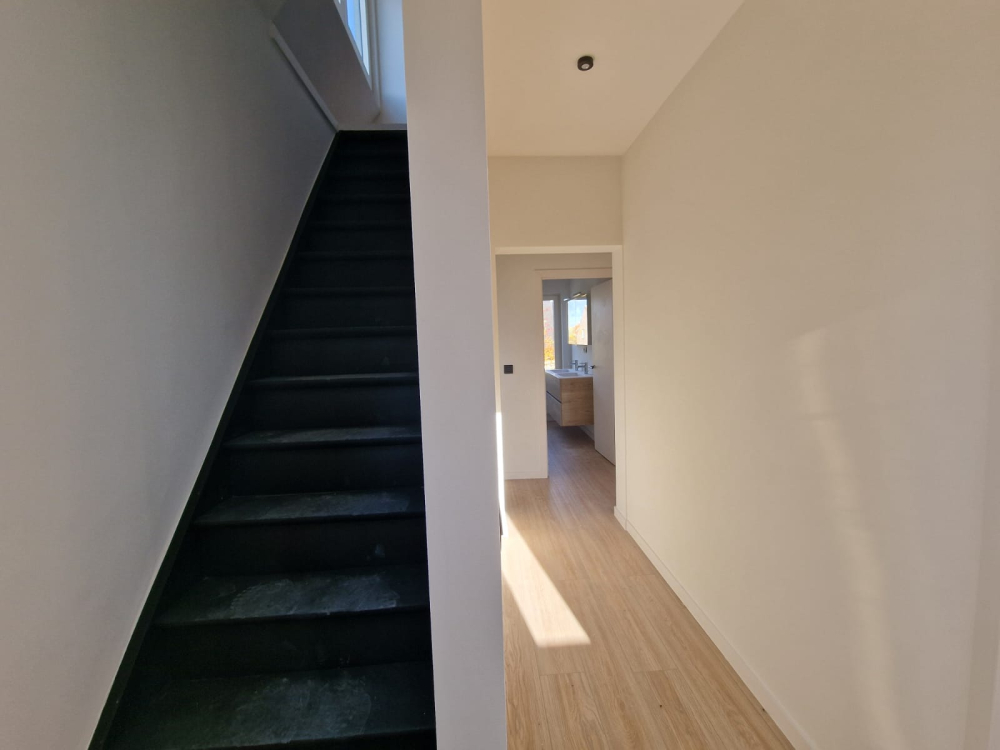 8800  --  Roeselare  --   Aardappelhoekstraat ** VERKOCHT NA 1 WEEK **