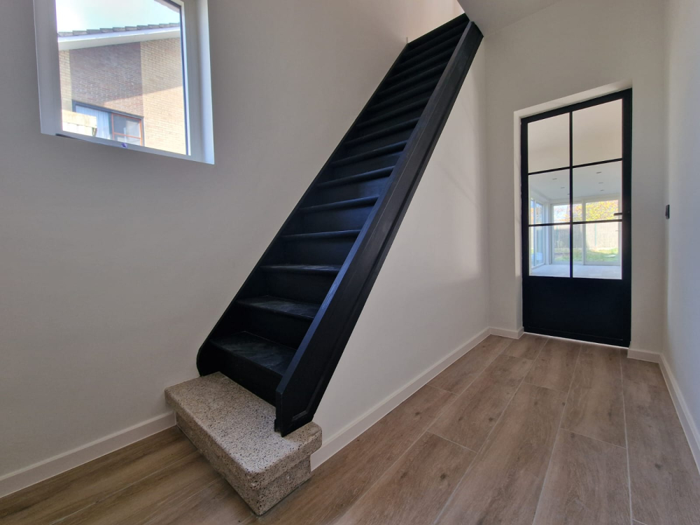 8800  --  Roeselare  --   Aardappelhoekstraat ** VERKOCHT NA 1 WEEK **